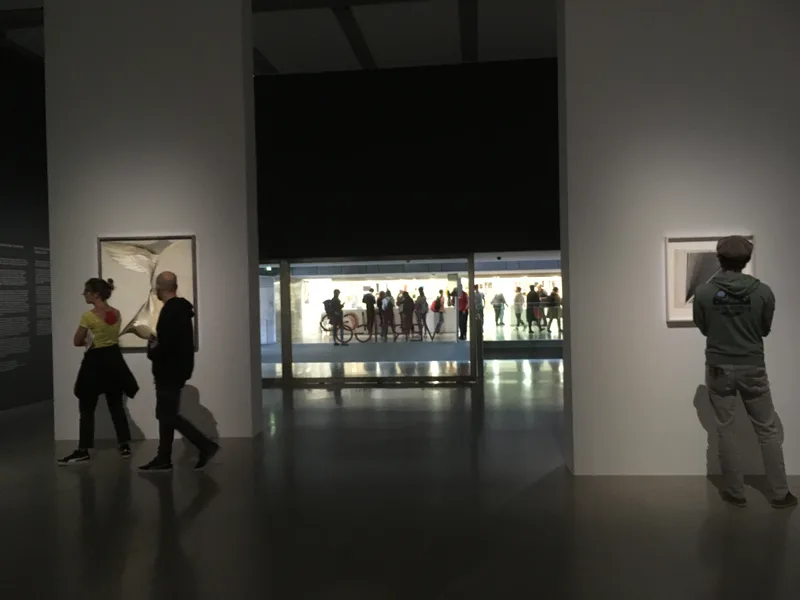 Elisabeth Hewson, Ohne Titel 4