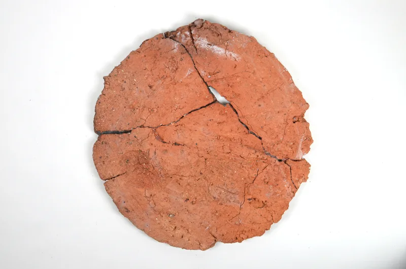 Jacob Bartmann, Kontinentalplatte (2021), Ceramic