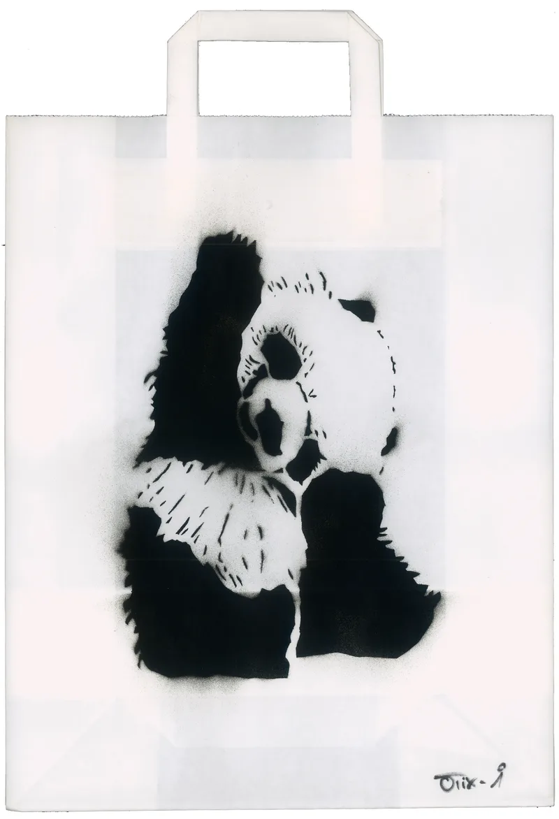 Sebastian Nowak, Panda, Spray auf Papiertasche